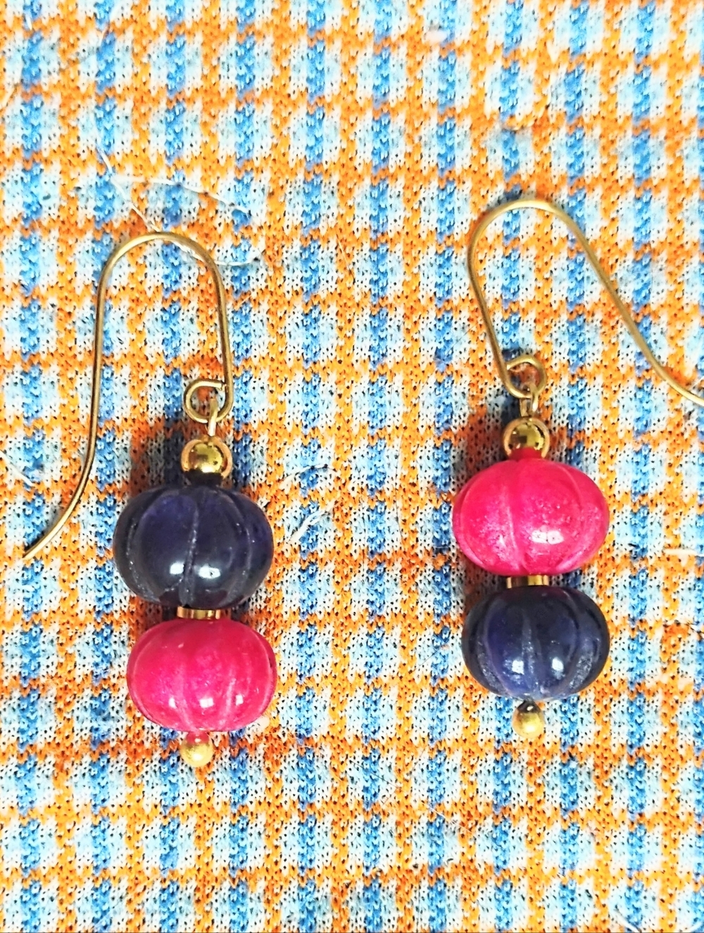 Handmade Carved Ruby + Sapphire Asymmetric Earrings - Picture 2 of 4